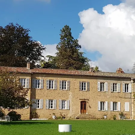 Chateau De Colombier 度假居
